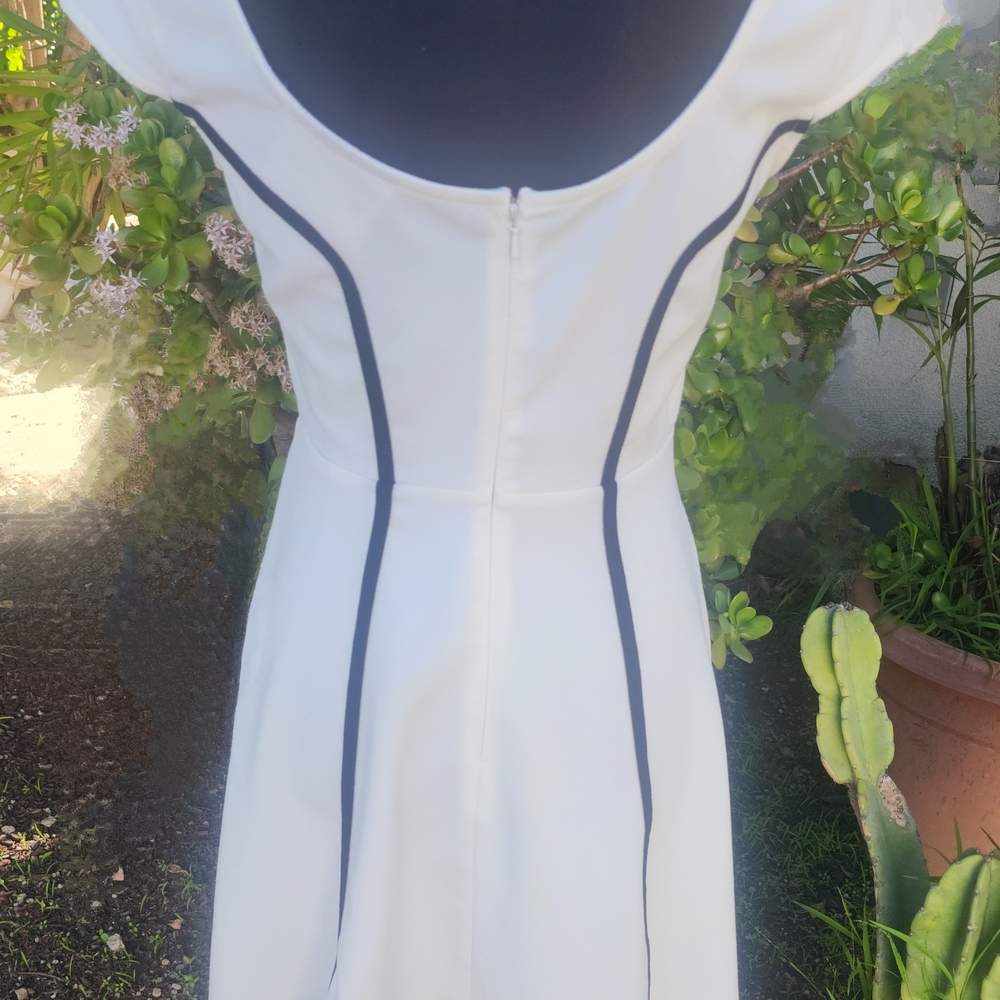 White and Black Mini Dress by MinkPink- Size Small - Picture 3 of 3